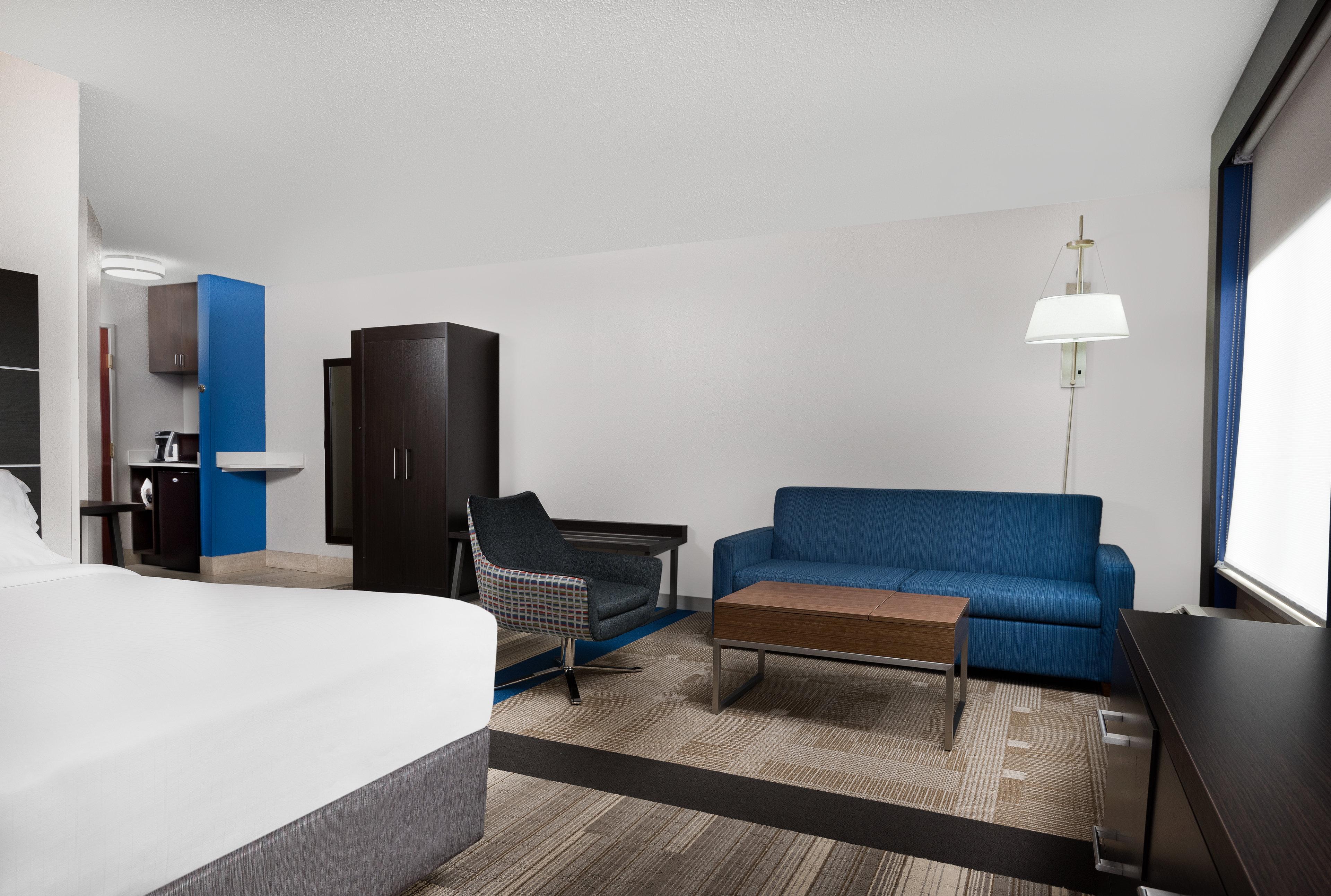 Holiday Inn Express Hillsville By Ihg Екстериор снимка