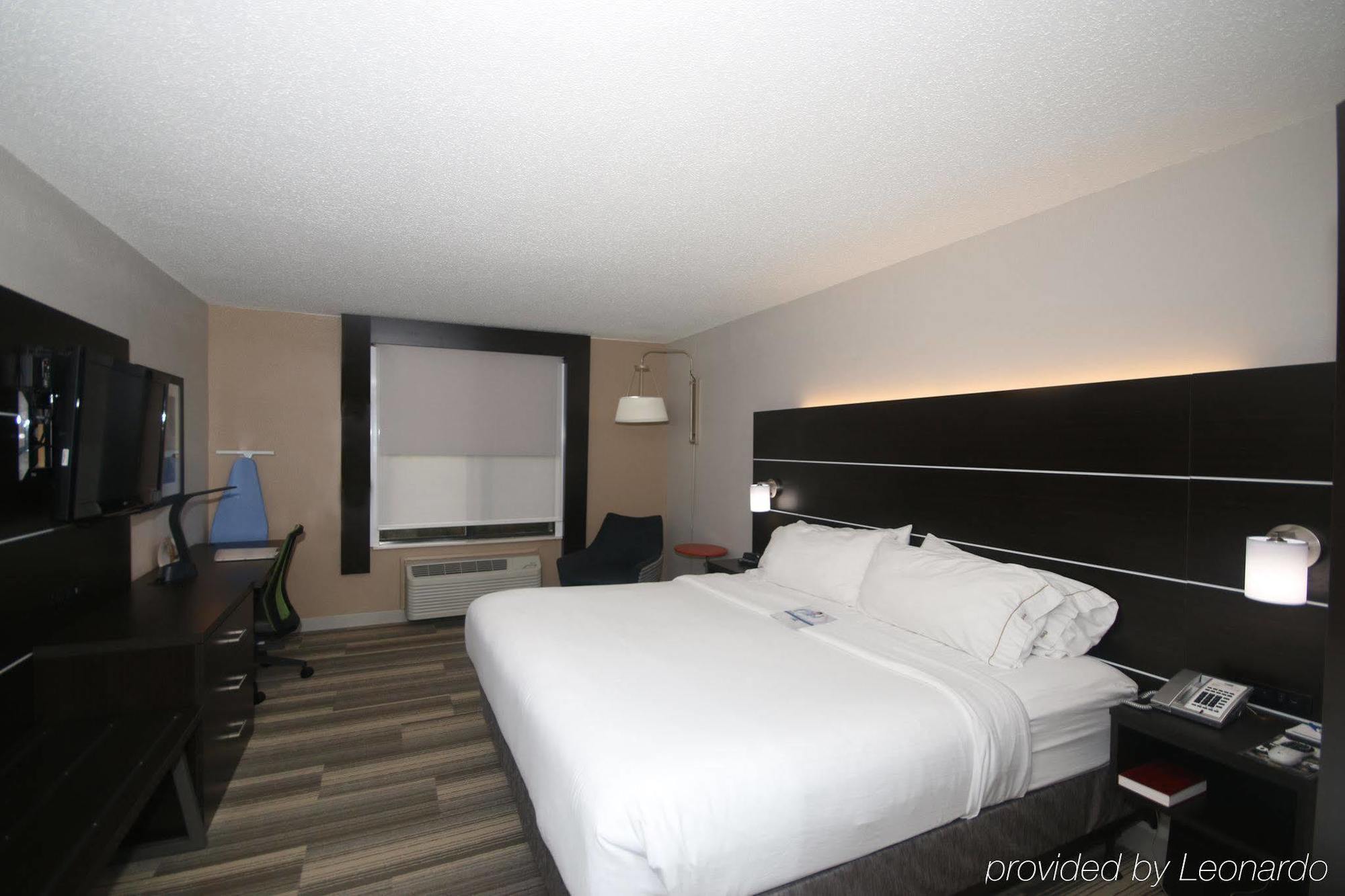 Holiday Inn Express Hillsville By Ihg Екстериор снимка
