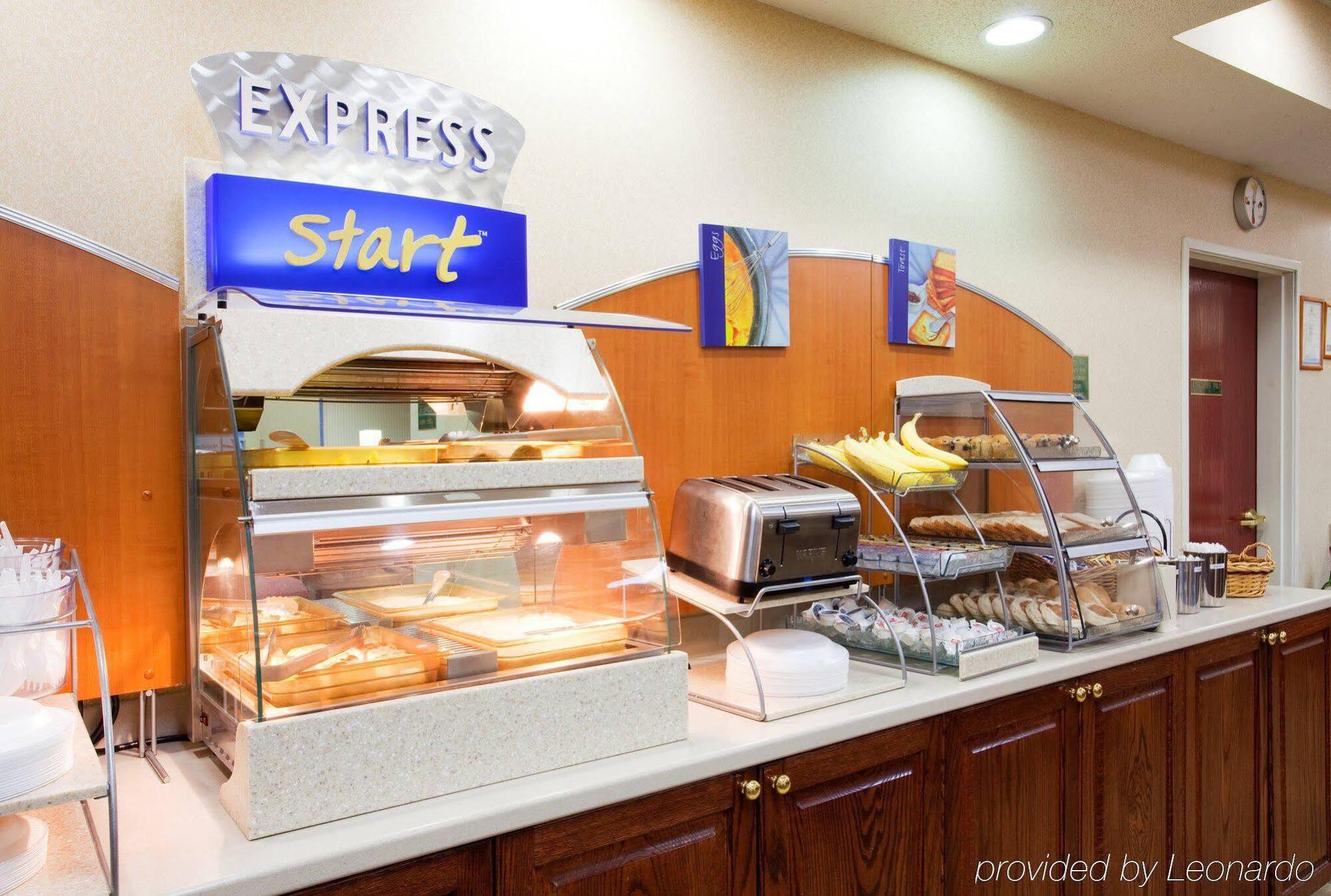 Holiday Inn Express Hillsville By Ihg Екстериор снимка